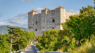 yoga trip croatia adriatic coast