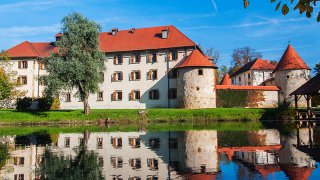 Otocec castle - heritage trips Slovenia Europe
