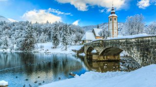  Winter in Bohinj Julian Alps - tailor-made tours Slovenia Europe 